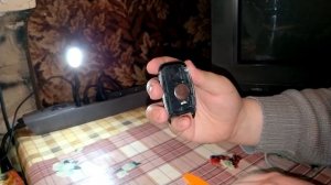 Как поменять батарейку в смарт-ключе от KIA Rio