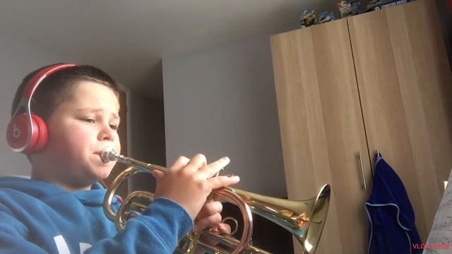 James Bond 007 Theme смотреть онлайн