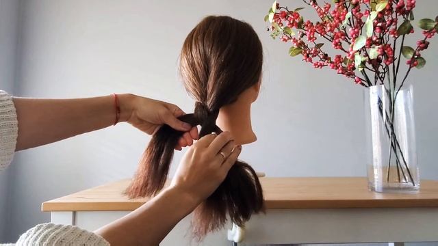 #1 Как заплести косичку / Простая французская коса / French braid смотреть онлайн