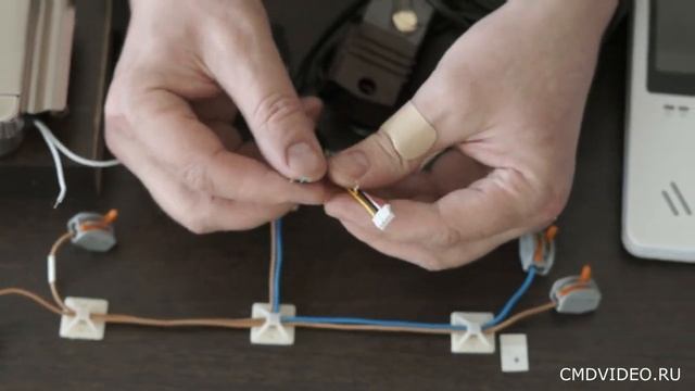 Подключение электромеханического замка к видеодомофону | Cmdvideo.ru