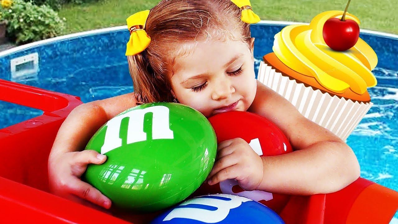 Bad Kid Steals Candy IRL Learn colors with JOHNY JOHNY Yes Papa song Nursery Rhymes for kids смотреть онлайн