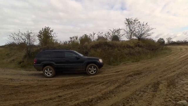 Jeep Grand Cherokee 2.7 CRD Jeep Grand Cherokee 2.7 Дизель смотреть онлайн