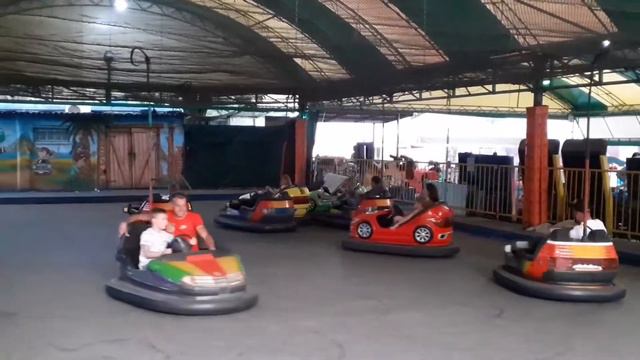 Атракционы смотреть онлайн