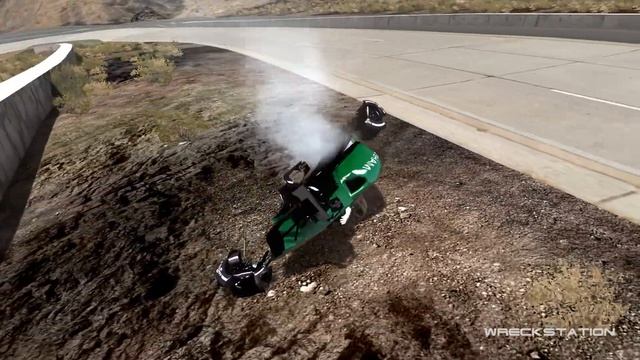 Beamng drive - Police Spike Strips Speed Bumps crashes смотреть онлайн