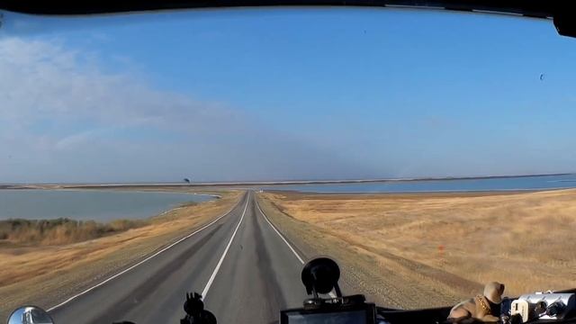 Дальнобой по России. Прогулка по Элисте, где найти Американские номера? смотреть онлайн