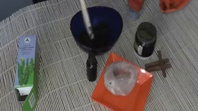 Как избавиться от растяжек. Растяжки на коже . Обертывание. Приводим быстро в порядок кожу. смотреть онлайн