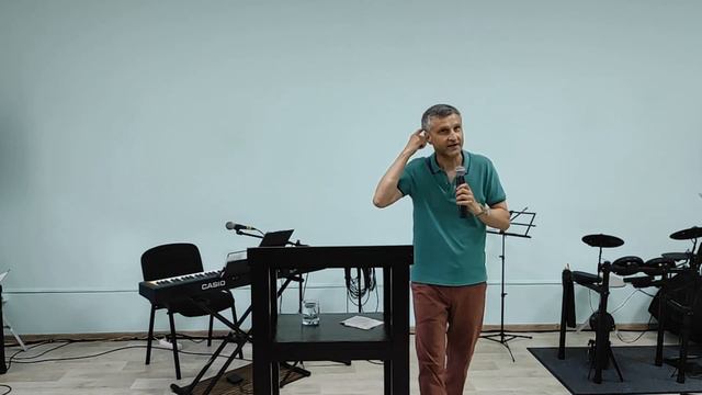 Чем меньше вариантов, тем больше Бога / Отрывок из проповеди / Калуга, церковь "Скала" смотреть онлайн