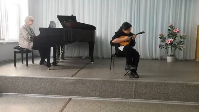 Иманиева Мадина, 2-я возрастная группа, номинация "домра"- соло, Ю.Забутов "Полька" смотреть онлайн