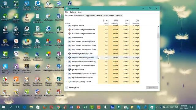 Enable Small Icons on Taskbar via Regedit смотреть онлайн
