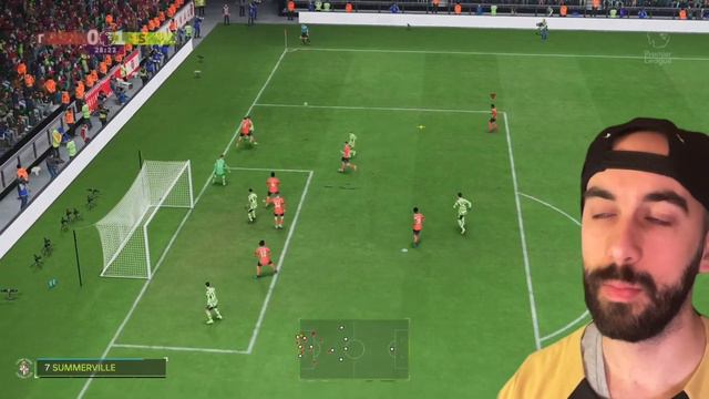 FIXING LUTON TOWN! смотреть онлайн