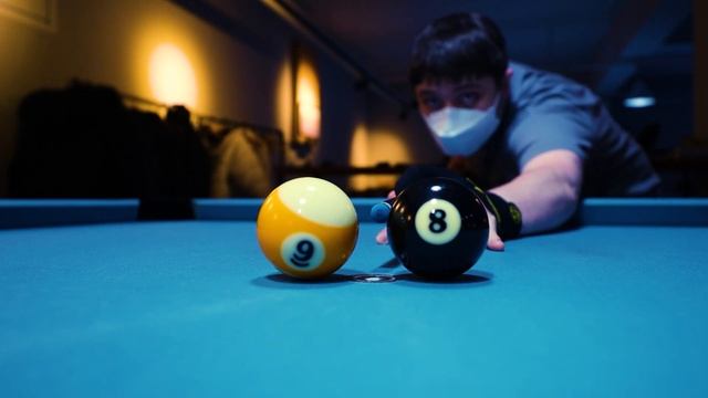 Between Two Balls | A Drill to Straighten Your Stroke смотреть онлайн