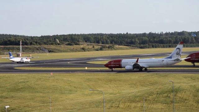 Departures at Stockholm Arlanda (incl. Finnair A320, Norwegian 787-8 & various SAS aircraft) смотреть онлайн