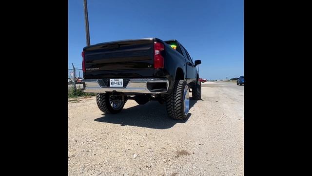 2020 Chevy Silverado 1500 Straight Piped (muffler delete) смотреть онлайн
