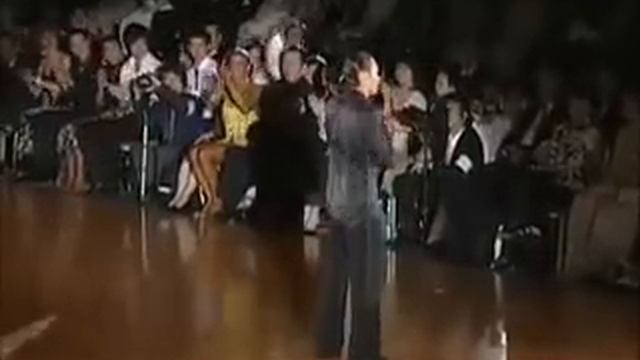 Славик Крикливый-Cha-cha.flv смотреть онлайн