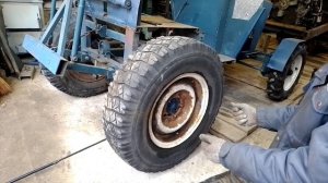 Колесо от Уаза на Москвич-дёшево..