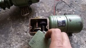 VEB Elmo Hartha DDR мотор-редуктор постоянного и переменного тока червячно-цилиндрический 220В