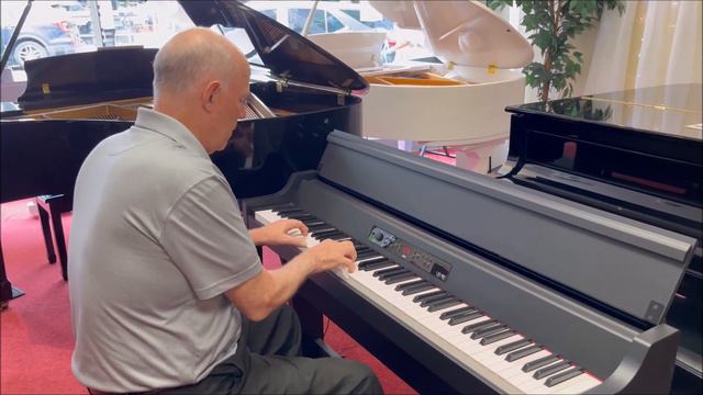 Used Korg G1 Air Digital Piano with Bench смотреть онлайн