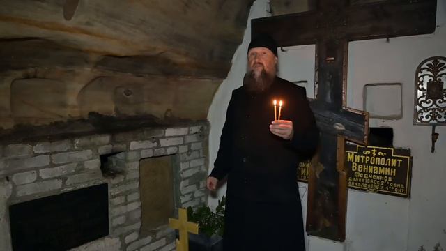 Иеромонах Никон (Горохов) - экскурсия по Богом зданным пещерам Псково-Печерского монастыря смотреть онлайн