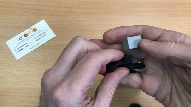 Фиксатор для сноуборда настенный Burton Collector's Edition Board Wall Mounts - Обзор и распаковка смотреть онлайн