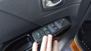 Renault Kaptur Intense (2021) , обзор + цена