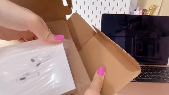 Macbook air m1 Gold & Airpods 3 unboxing and Accessories | ASMR | Aesthetic unboxing ♡ смотреть онлайн