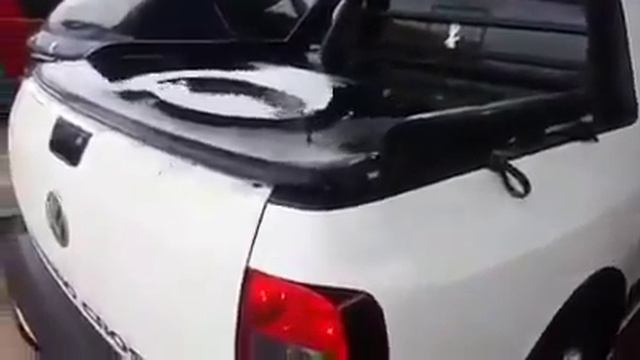 Пикап с Басами смотреть онлайн