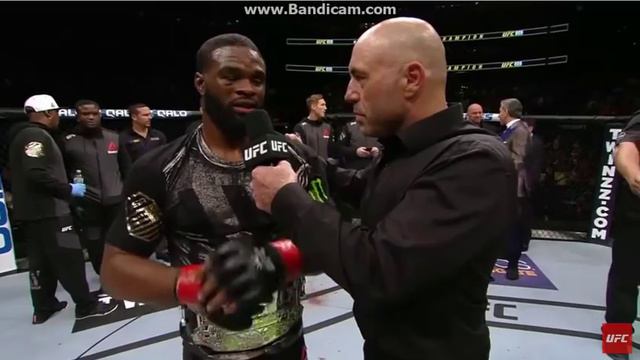 Bruce Buffer reads the incorrect result at UFC 205 смотреть онлайн