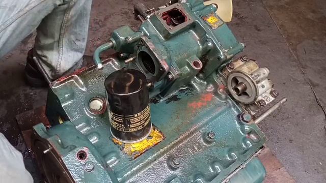 rebuild, Tune-up, installed injection pump,replaced piston ring Kubota D1100 смотреть онлайн