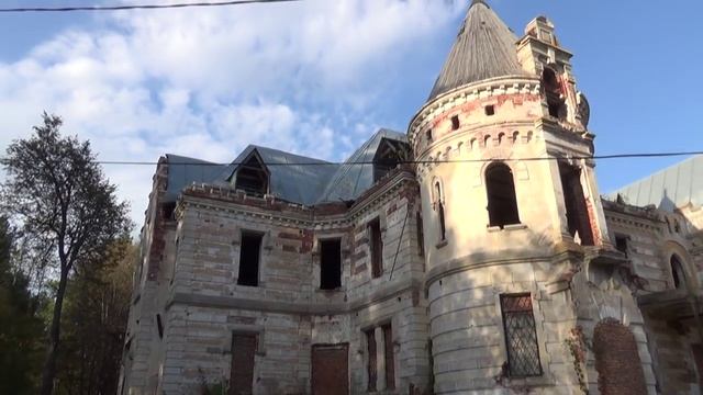 Загадочный замок во Владимирской области / Заброшенная усадьба Храповицкого смотреть онлайн