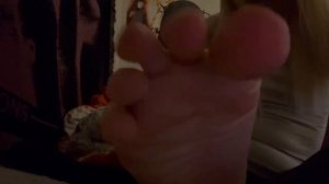 Giantess wiggling her long toes for you🤤 #toes #feet #foot #giantess #stinkyfeet #giantessfeet 🦶😈