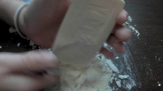 ASMR\Резка сухого хозяйственного мыла\ смотреть онлайн
