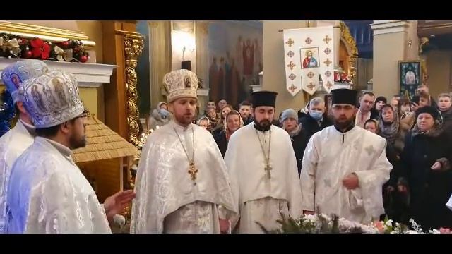 Різдвяна коляда в Свято-Троїцькому кафедральному соборі міста Івано-Франківьска смотреть онлайн