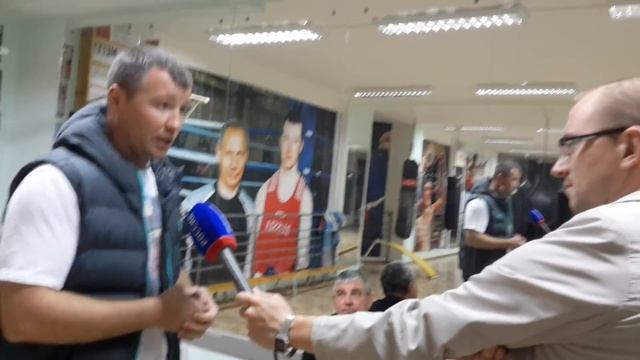 Терпила Гришин Александр опозорил весь нижегородский бокс. смотреть онлайн