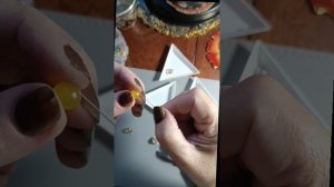 Соединяем бусины с цепочкой,выбираем лучший вариант!