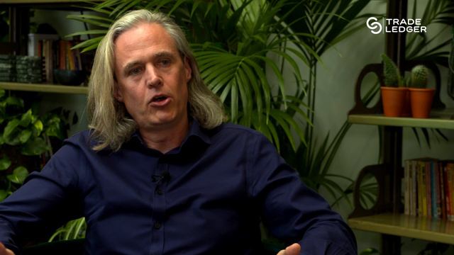 ⚖️ Balancing Impact and Innovation in a Highly-Regulated Industry смотреть онлайн