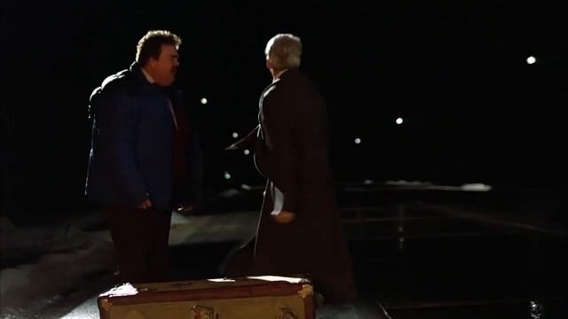 Planes, Trains & Automobiles: The Best John Hughes Movie? смотреть онлайн