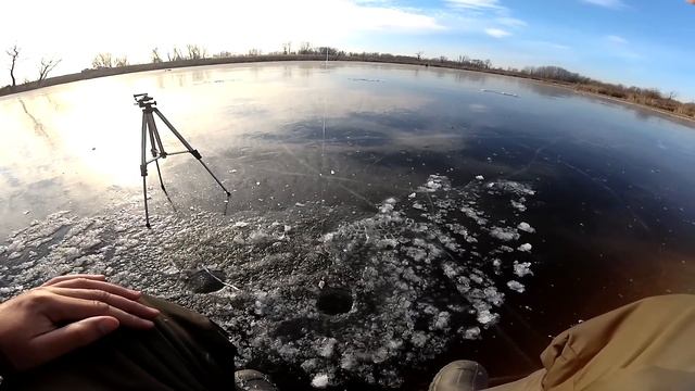 Зимняя рыбалка, Первый лед, ловля с льда смотреть онлайн