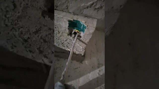 Резка проема в несущей, бетонной стене.