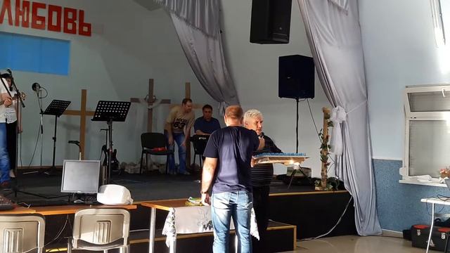 Служение Причастия \ + Молитва "О единстве Церкви" (А. Костыря) смотреть онлайн