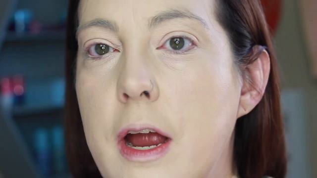 ~~NEW!! Laura Mercier Pure Canvas BLURRING Primer: 1st impressions & wear test~~ смотреть онлайн