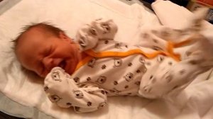 Новорожденный 1 неделя