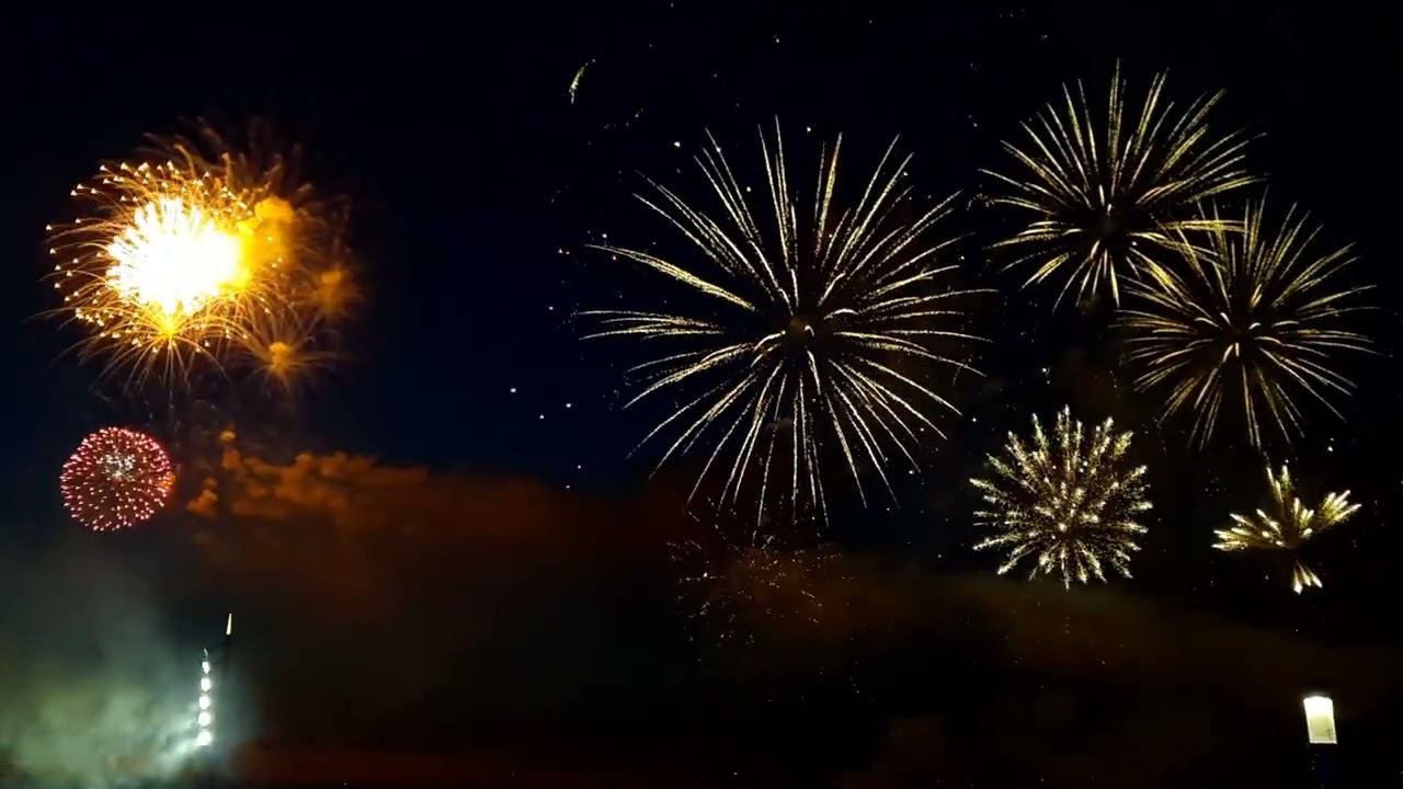 Салют 12 июня - Пермь 300 лет