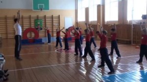 Урок физкультуры во 2 классе на тему «Прыжок в длину с места»