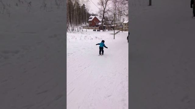 первые горные лыжи смотреть онлайн