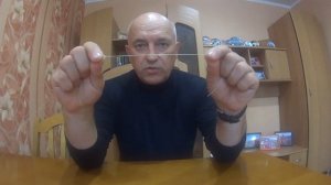 Вяжем флюр к шнуру. Самый простой узел.