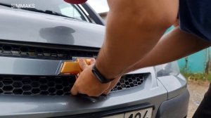 Меняем старый логотип Шевроле Нивы на радиаторной решетки на новый