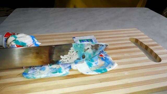 РЕЖЕМ РАСКАЛЁННЫМ НОЖОМ (ОСТОРОЖНО!!! НЕ ПОВТОРЯТЬ!!!) смотреть онлайн