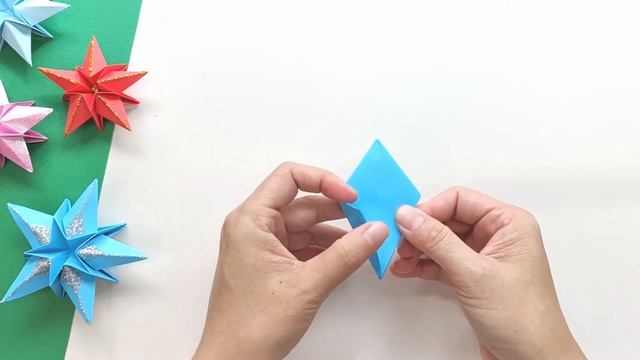 ✨Origami 3D Star✨Crafty and affordable Christmas crafts /How to fold 3D Paper Star смотреть онлайн