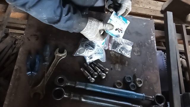 ремонт , восстановление рулевых тяг Т 40 , repair of steering rods T 40 LTZ смотреть онлайн