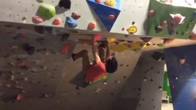 Royal Robbins - V4 смотреть онлайн